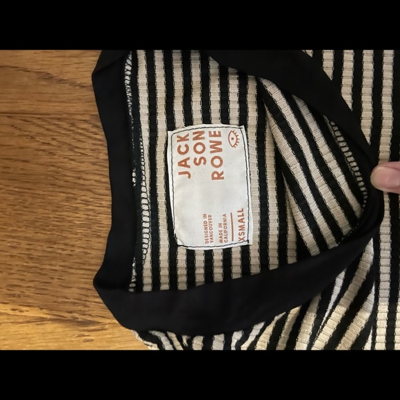 Jackson Rowe long sleeve top - Picture 2 of 2